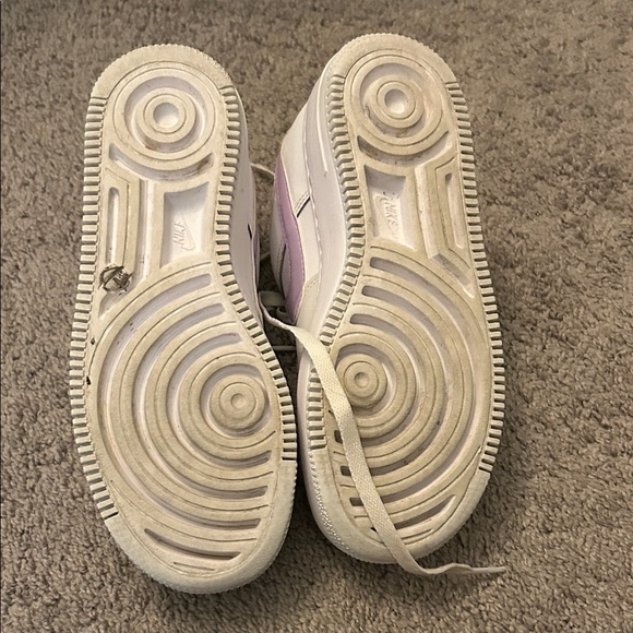Nike Air Force 1 White with Purple Accents – Women’s Size 6.5 - Picture 5 of 13